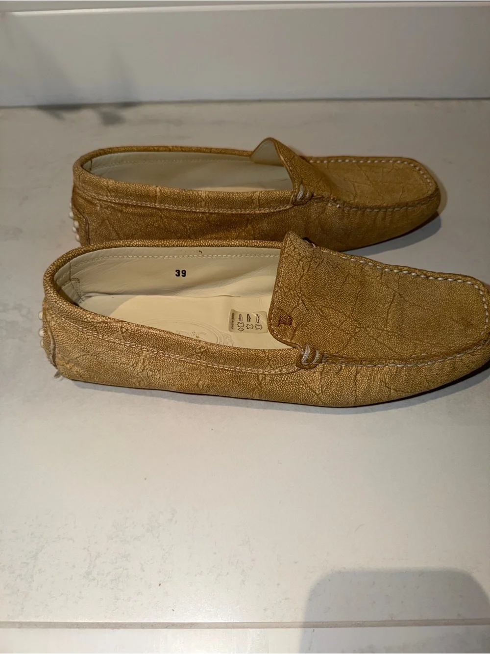 Tods classic tan